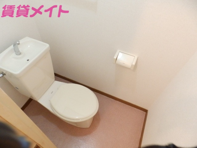 トイレ　同型タイプ画像
