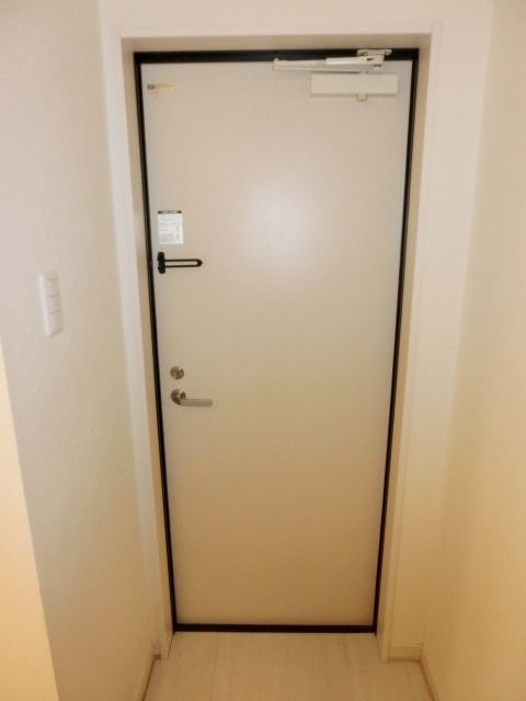 玄関　玄関はこちらです。