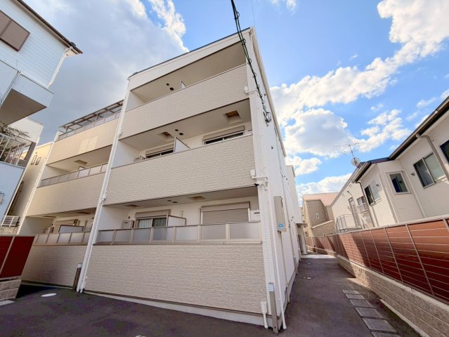 建物外観　綺麗な外観の素敵なお部屋があなたを待っています。