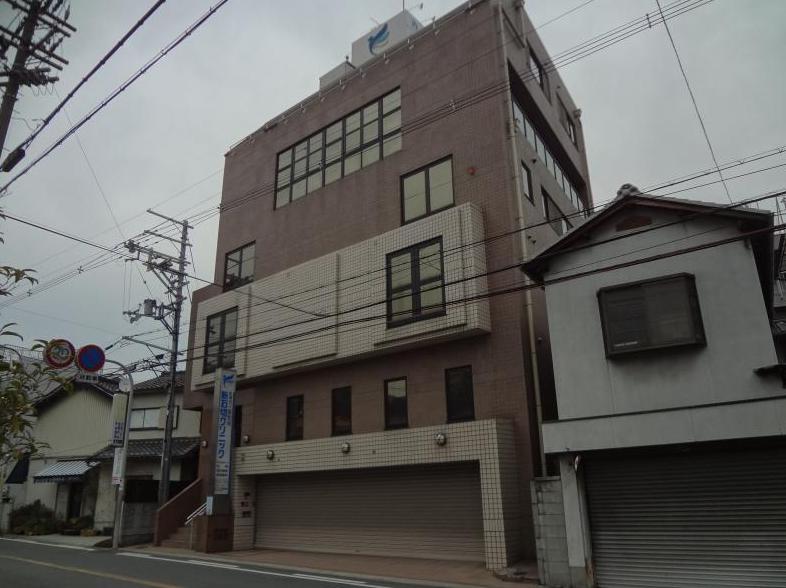 病院　新石切クリニック（病院）まで822m
