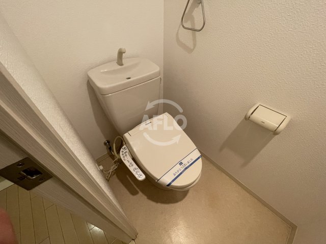 トイレ　グランシャリモア　トイレ
