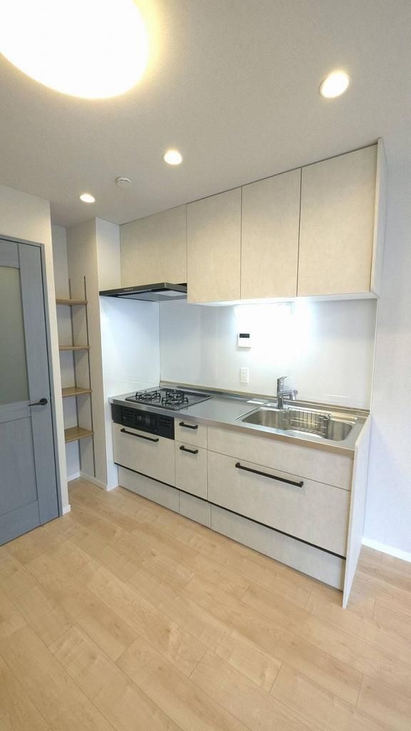 キッチン　※写真は別部屋です