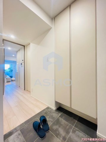 玄関　同マンション別部屋　参考写真