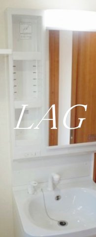 洗面設備　独立洗面台です。