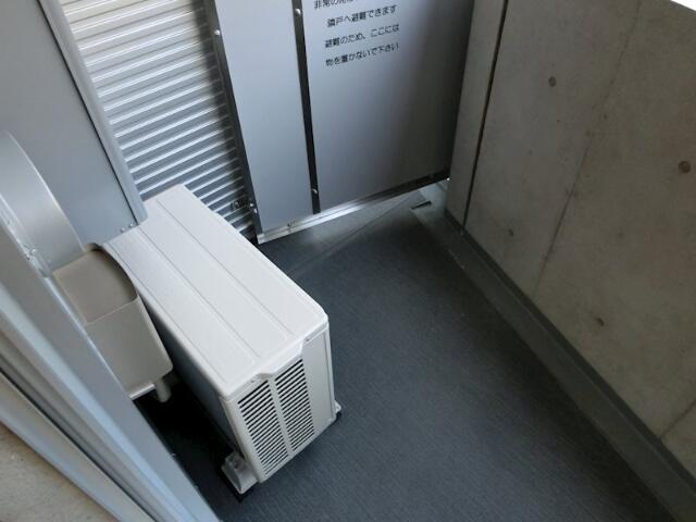 バルコニー　?