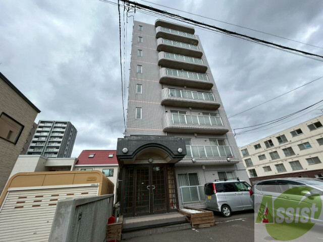 建物外観　札幌市中央区南８条西「メゾンプリヴェ旭山公園通」