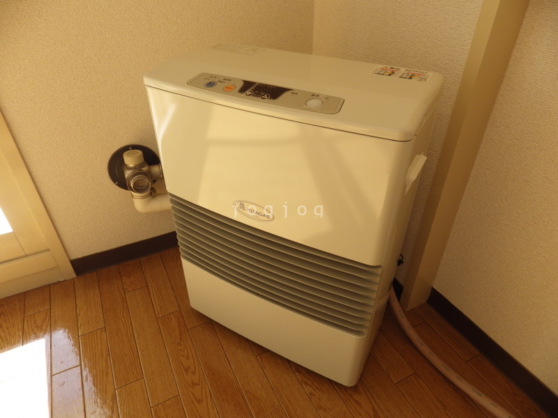 その他設備　ストーブ