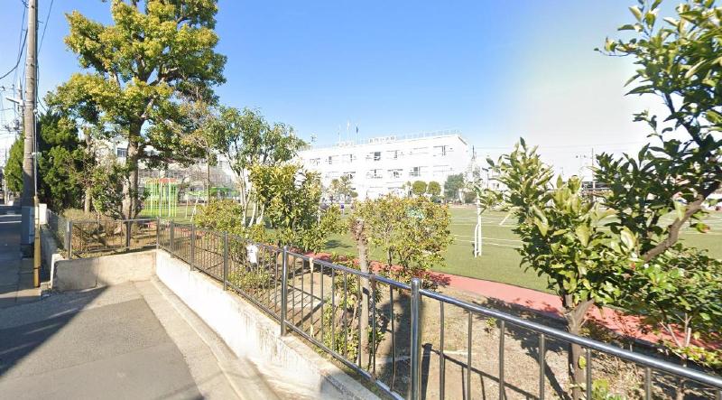 小学校　足立区立長門小学校（小学校）まで450m