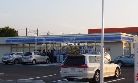 コンビニ　ローソン船橋芝山店（コンビニ）まで580m