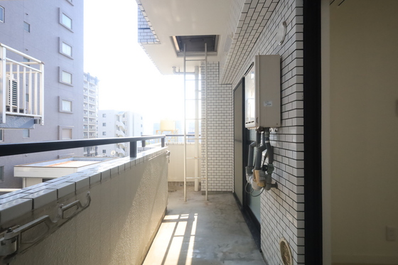 バルコニー　※別部屋の写真です