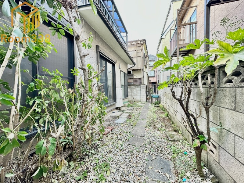 庭　※内装工事クリーニング中