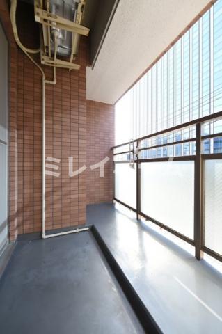 バルコニー　同建物内、別のお部屋の参考写真になります。