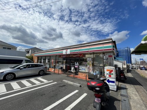 コンビニ　セブン－イレブン名古屋赤坂町店（コンビニ）まで343m