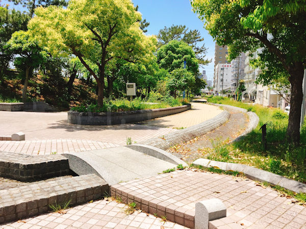 公園　中崎遊園地（公園）まで259m