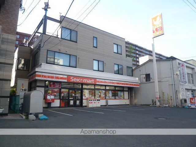コンビニ　ローソン（コンビニ）まで398m