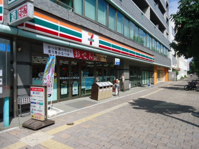 コンビニ　セブンイレブン広島新観音橋店（コンビニ）まで37m