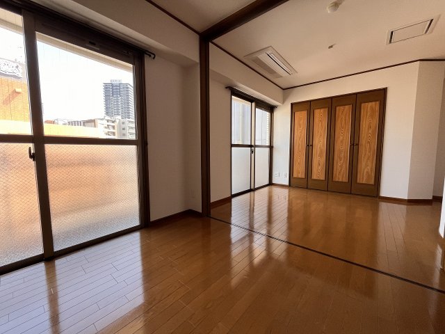 その他部屋・スペース　落ち着いて過ごせるお部屋なので、寝室にいかがでしょうか