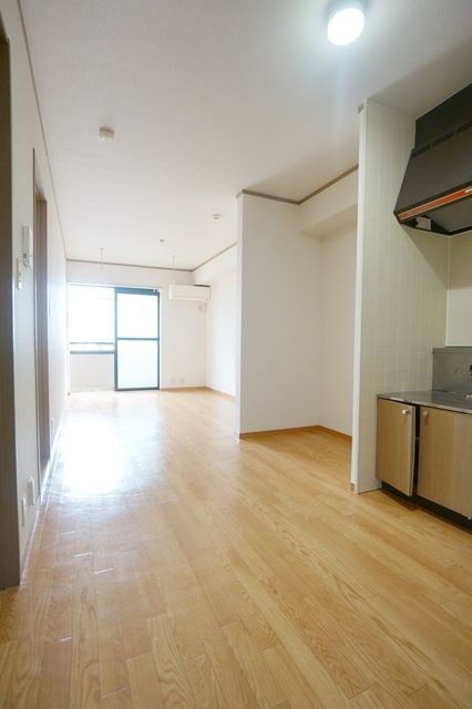 居室・リビング　※同部屋参考写真