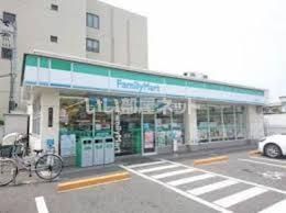 コンビニ　ファミリーマート堺緑町店（コンビニ）まで268m