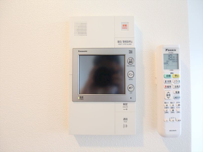 セキュリティ　ＴＶモニター付インターホン　同仕様写真