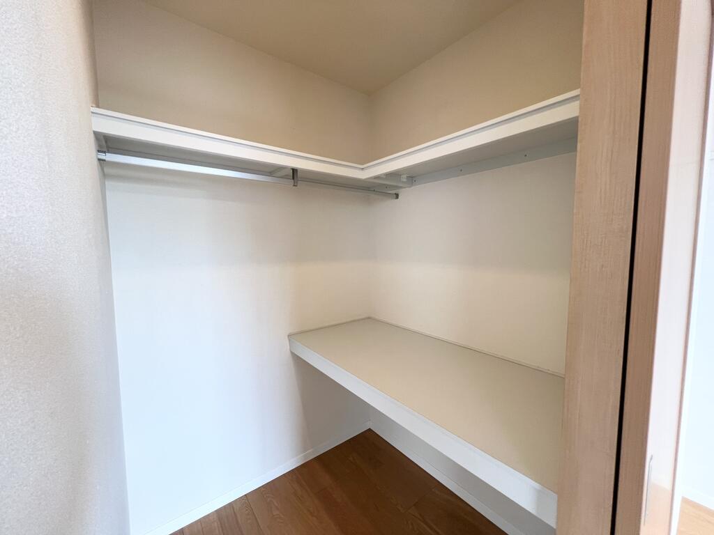 収納　※反転タイプの写真です