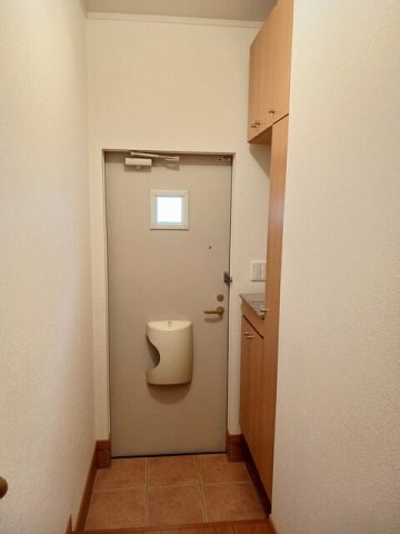 玄関　明るい玄関です