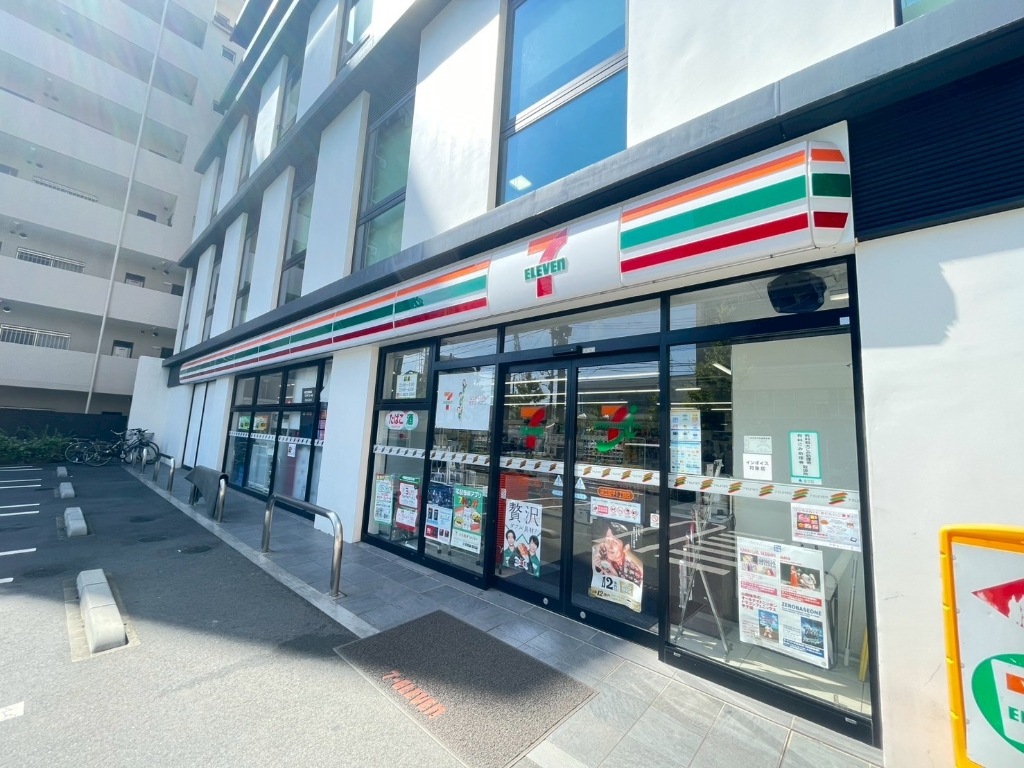 コンビニ　セブンイレブン 足立東綾瀬公園店（コンビニ）まで203m