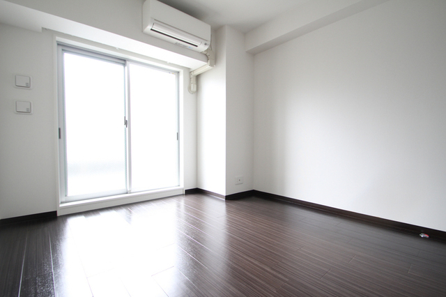 居室・リビング　明るい部屋ですね