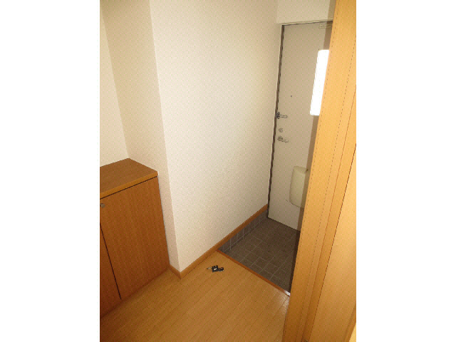 玄関　類似物件