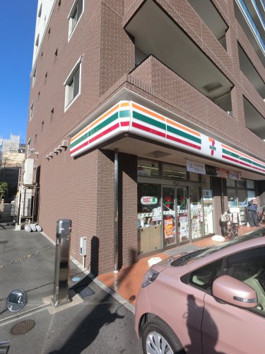 コンビニ　セブンイレブン 西千葉駅南口店（コンビニ）まで203m