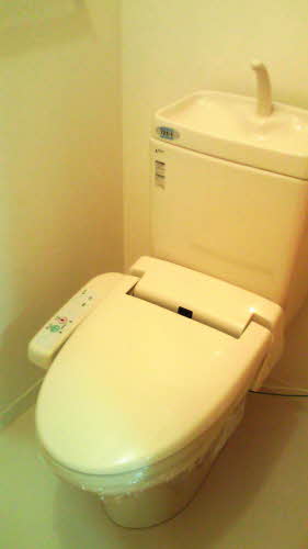トイレ　ゆったりとした空間のトイレです