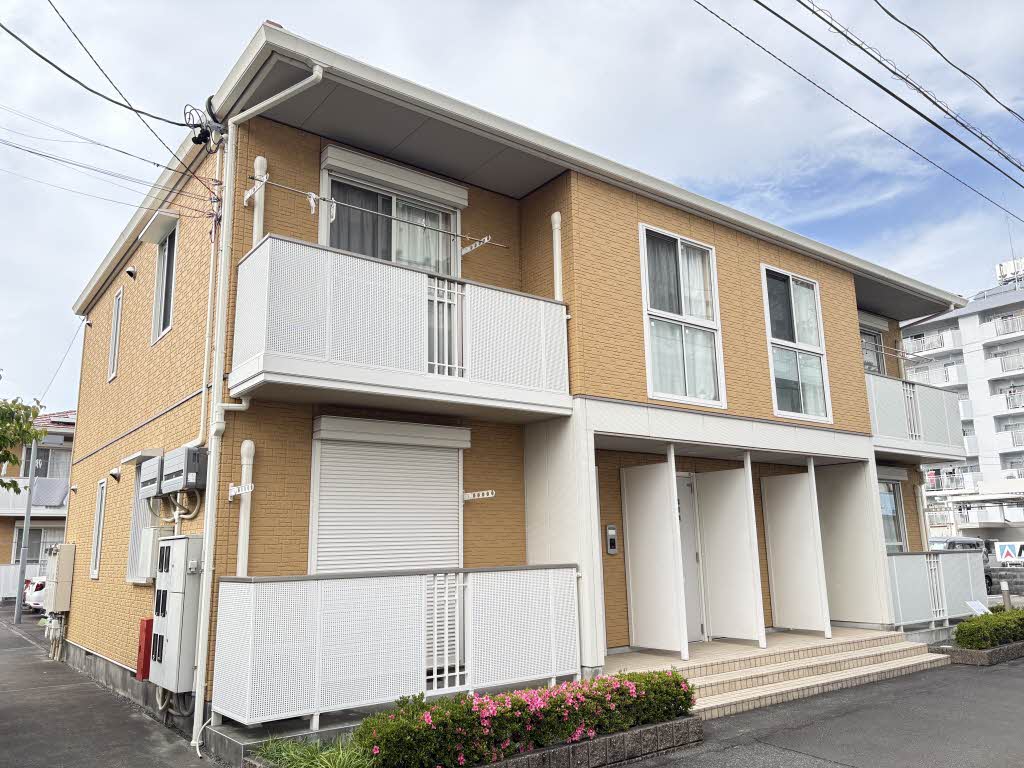 建物外観　落ち着いた雰囲気の外観です