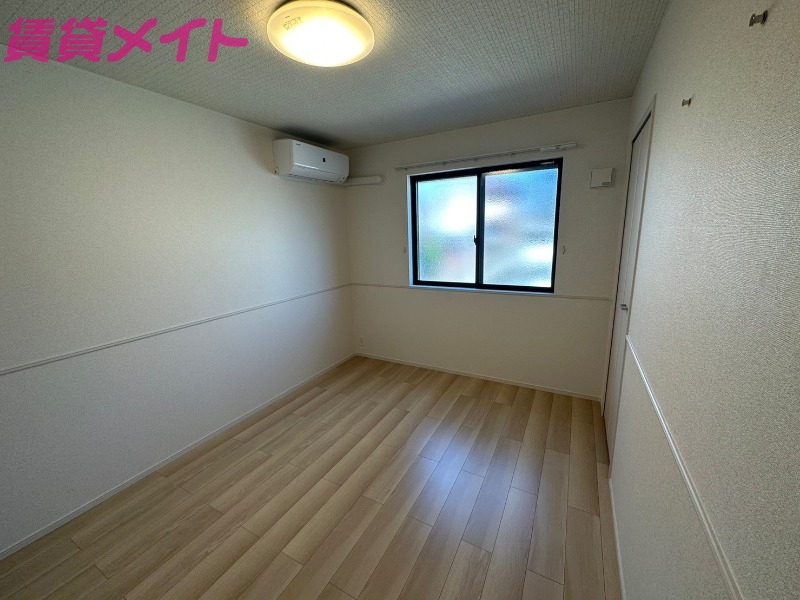 その他部屋・スペース　反転タイプ参考写真
