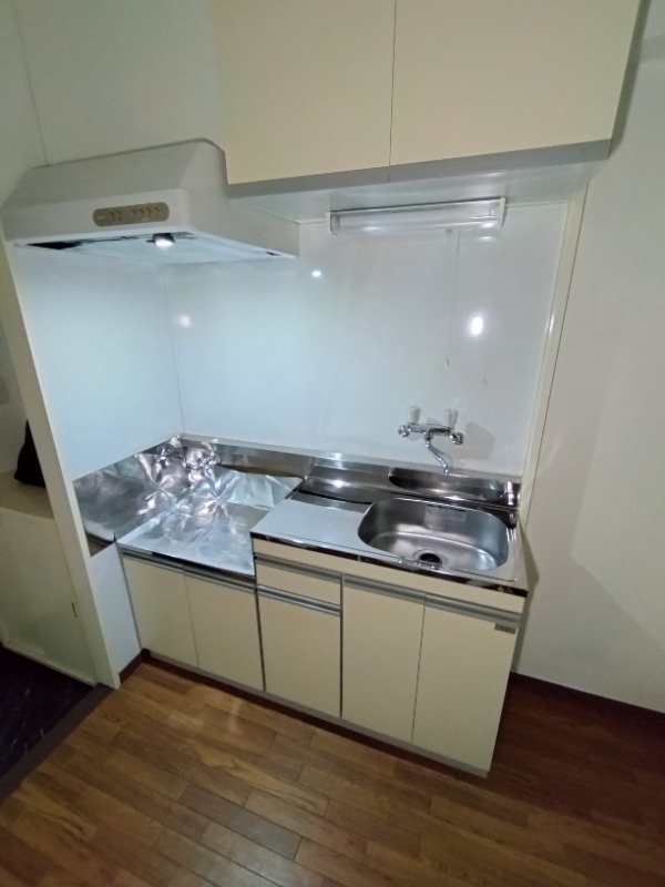 キッチン　※他部屋参考写真