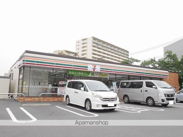 コンビニ　セブン－イレブン戸田上戸田１丁目店（コンビニ）まで291m
