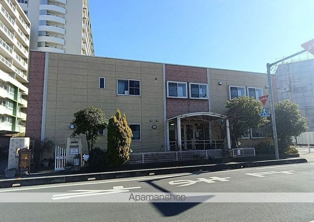 幼稚園・保育園　戸田こども園（幼稚園・保育園）まで350m