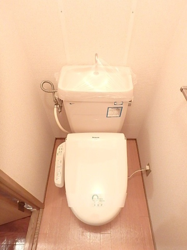 トイレ　図面と現状に相違がある場合には現状を優先