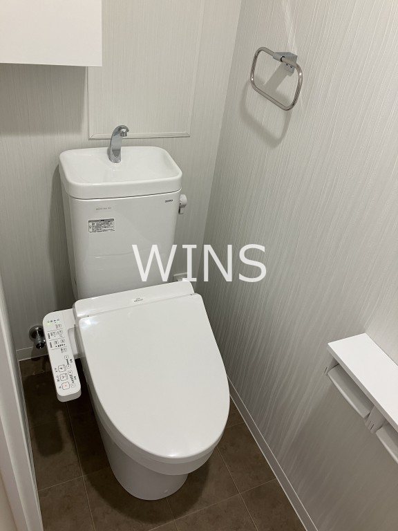 トイレ　別部屋参考写真です