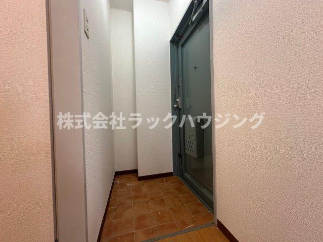 玄関　【お部屋さがしはラックハウジングにお問合せ下さいませ♪】