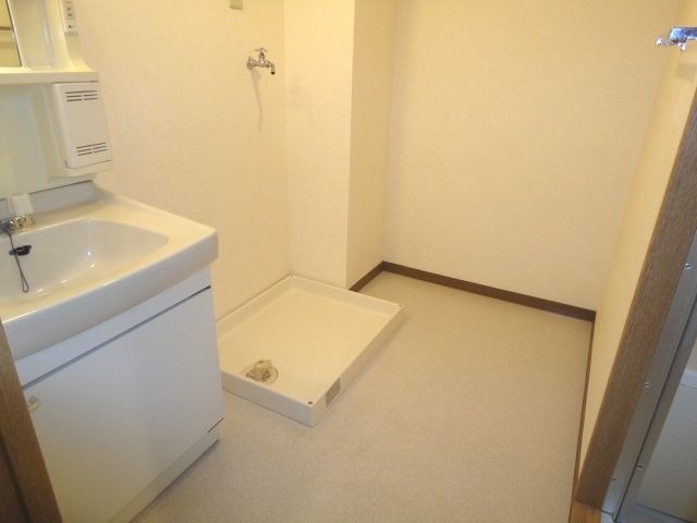 その他　♪あると何だか安心な洗濯機バン♪