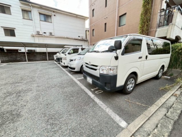 駐車場　詳細は、RISUMO江坂本店までお問合せください♪