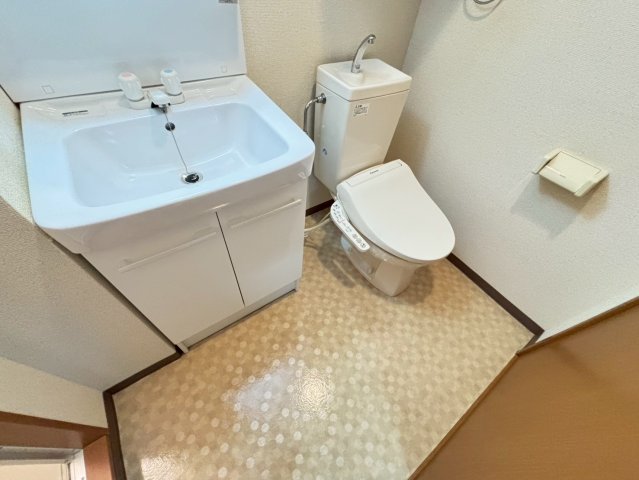トイレ　詳細は、RISUMO江坂本店までお問合せください♪