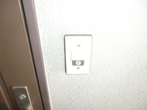 セキュリティ　玄関チャイム