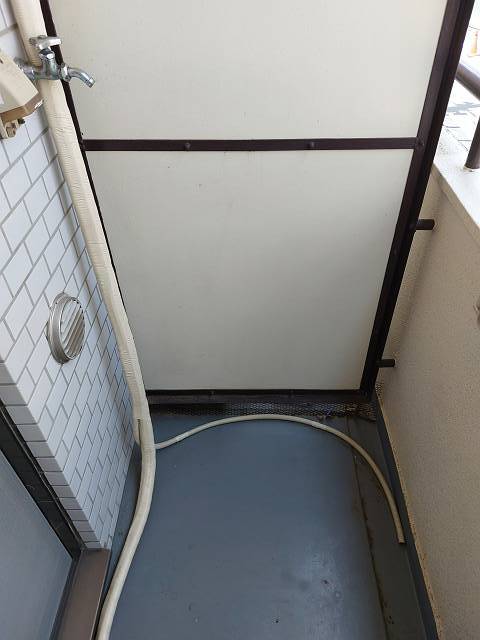 バルコニー　洗濯機置場（バルコニー）