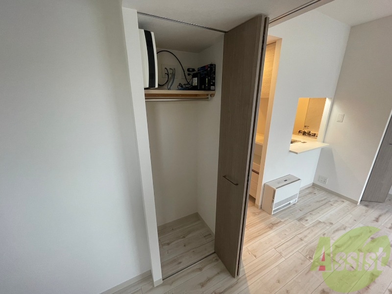 収納　寝室の収納です。部屋がすっきり片付きます。