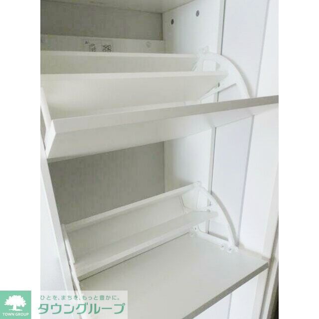 玄関　収納