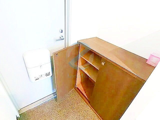 玄関　設備