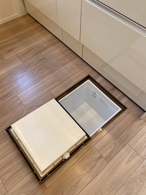 その他設備　床下収納