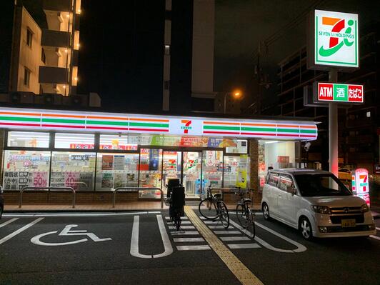 コンビニ　セブンイレブン 大阪天神橋8丁目店（コンビニ）まで241m