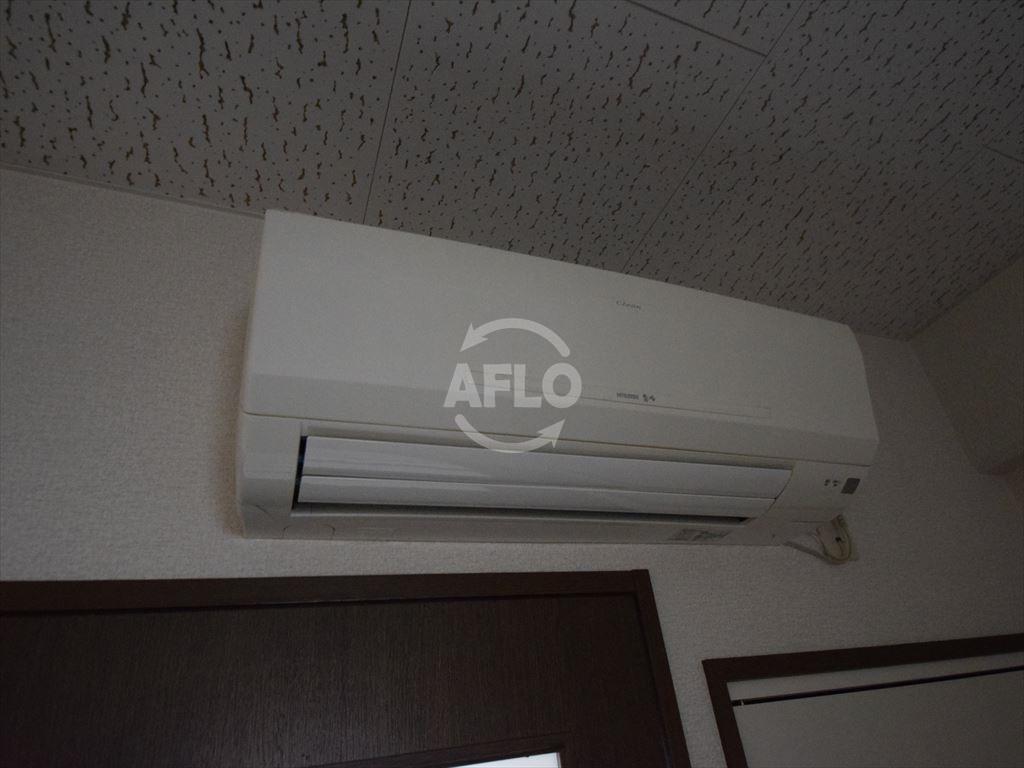その他設備　パレーシャル難波　エアコン